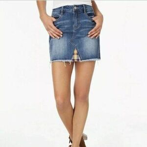 Dollhouse Denim Skirt Plaid Detail Mini Length Distressed Size 15/32 New